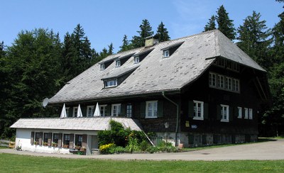 Fachschaftshaus (Schuldrechtshütte)